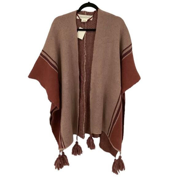 Treasure & Bond Open Front Tassel Knit Poncho In Pink Combo One Size - Picture 3 of 13